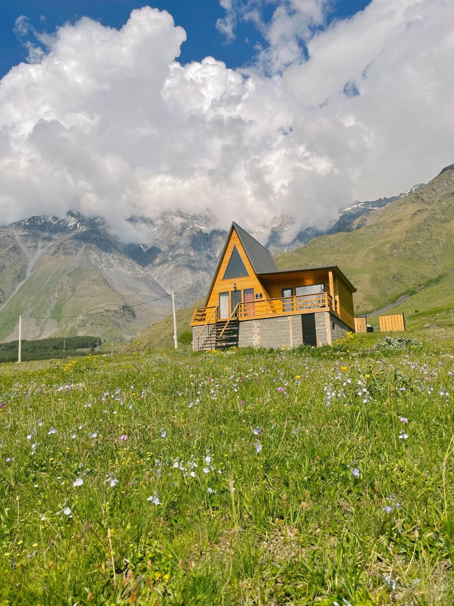 Memory Hut_Kazbegi Leilighet Eksteriør bilde